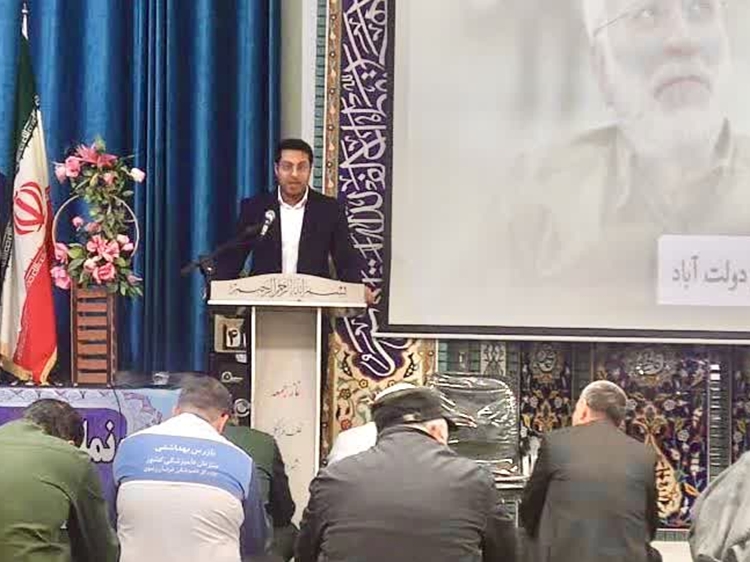 سخرانی سرپرست شبکه دامپزشکی زاوه در نماز سیاسی عبادی جمعه  شهرستان 